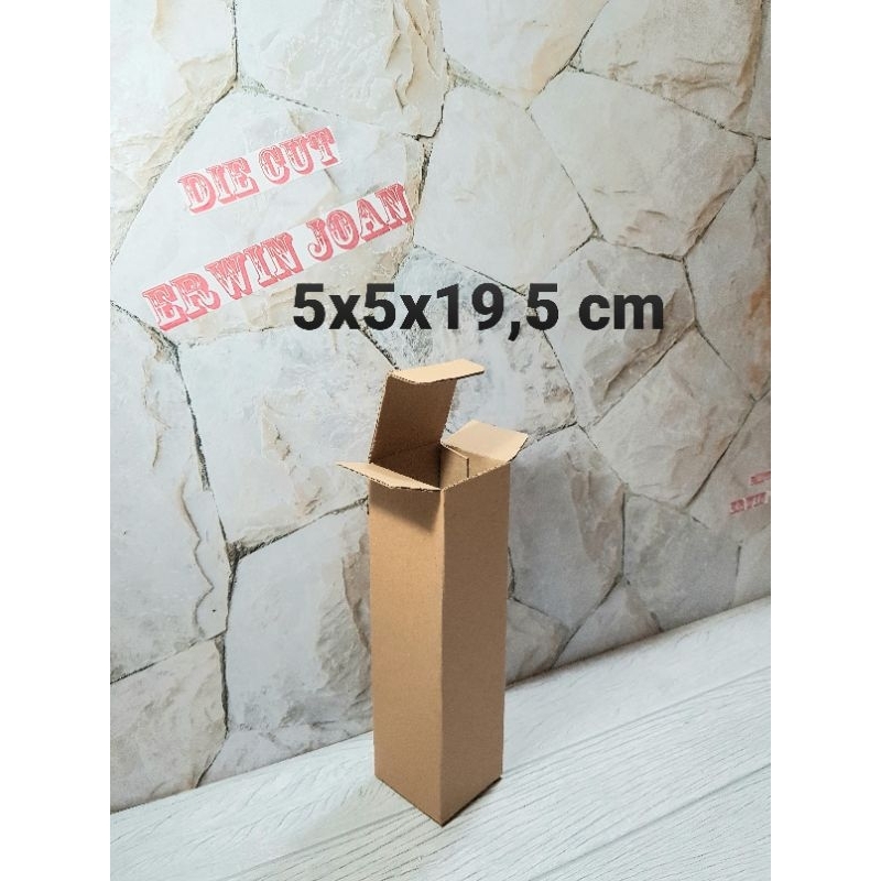 

Kardus Box 5x5x19,5 cm Kotak Karton DieCut botol
