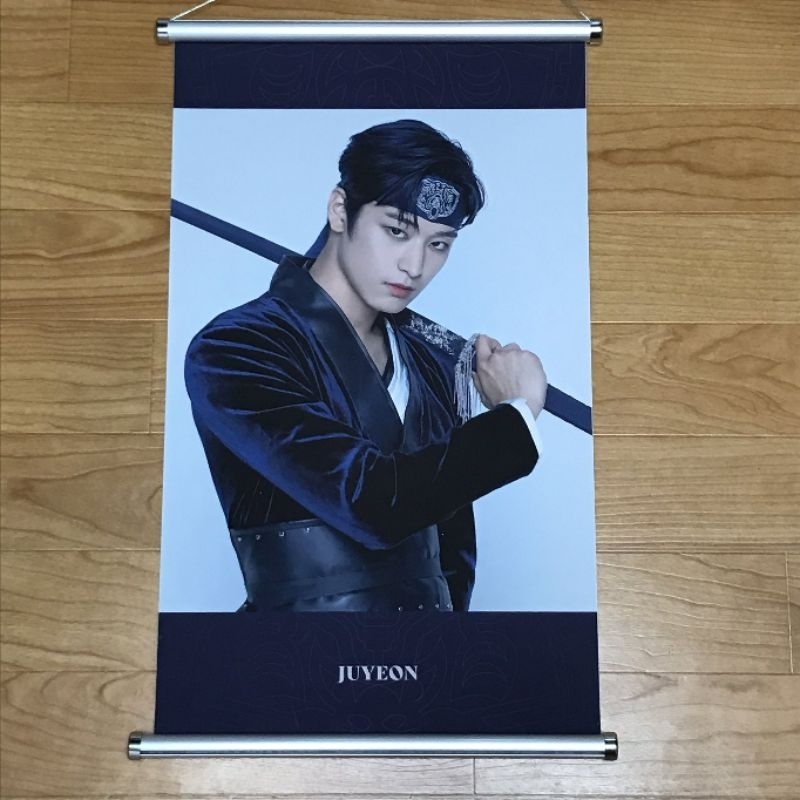 [DISKON] JUYEON WALL SCROLL POSTER MD ROAD TO KINGDOM (tags the boyz tbz rtk pc photocard)