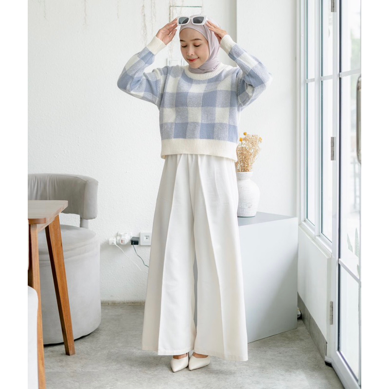 Clarissa Knit Premium Sweater