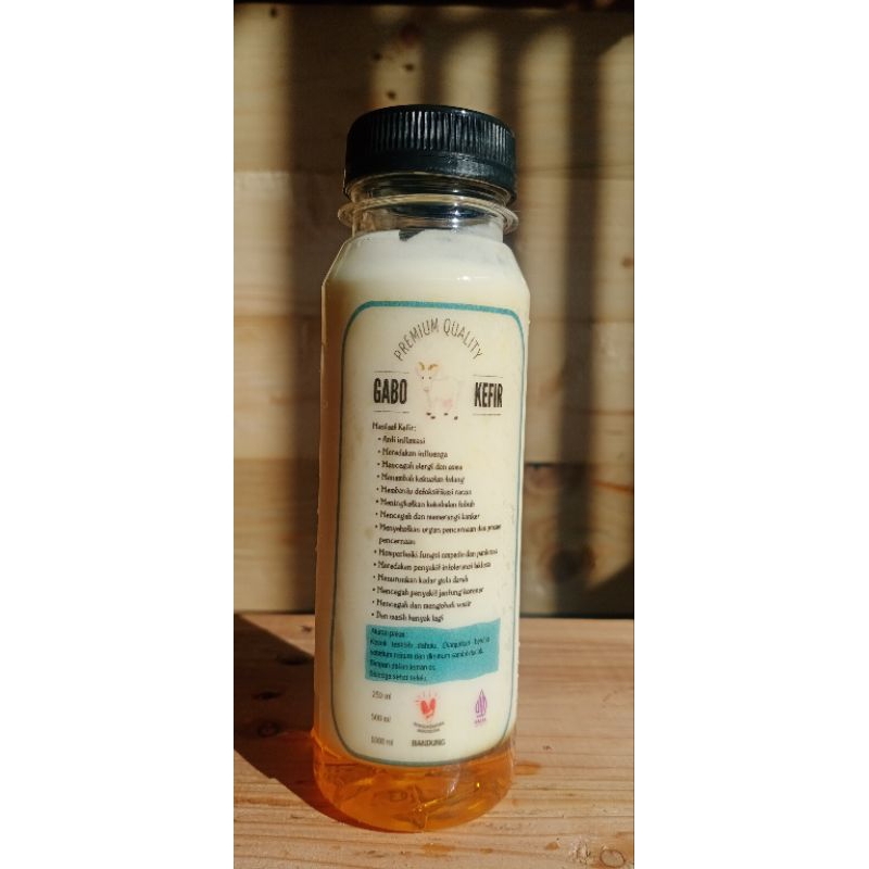 

kefir kambing ettawa 250 ml dengan sirup aneka rasa