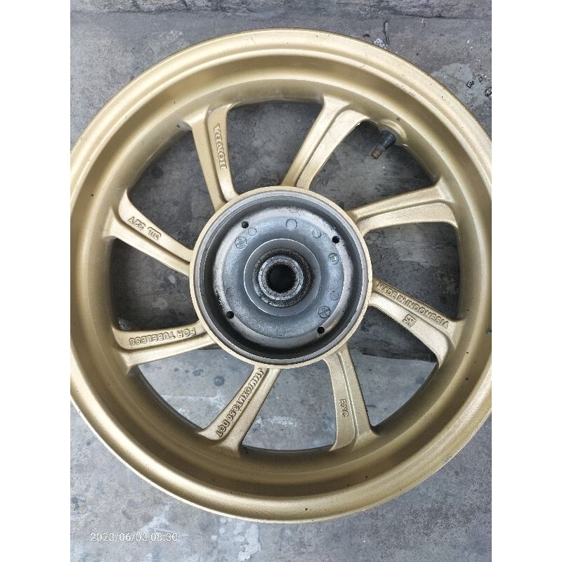 velg pcx belakang gold pelek pcx belakang