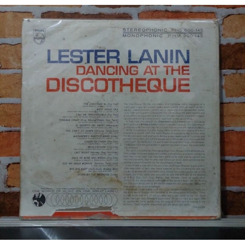 Vinyl Piringan Hitam 12 inch Lester Lanin