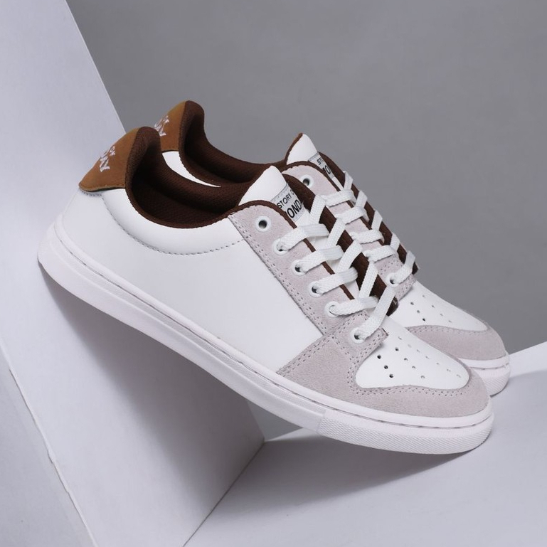 Sepatu Sneakers Casual Pria Trendi Hangout Sepatu Putih Cowok Men Shoes Ori Monday Nacht White