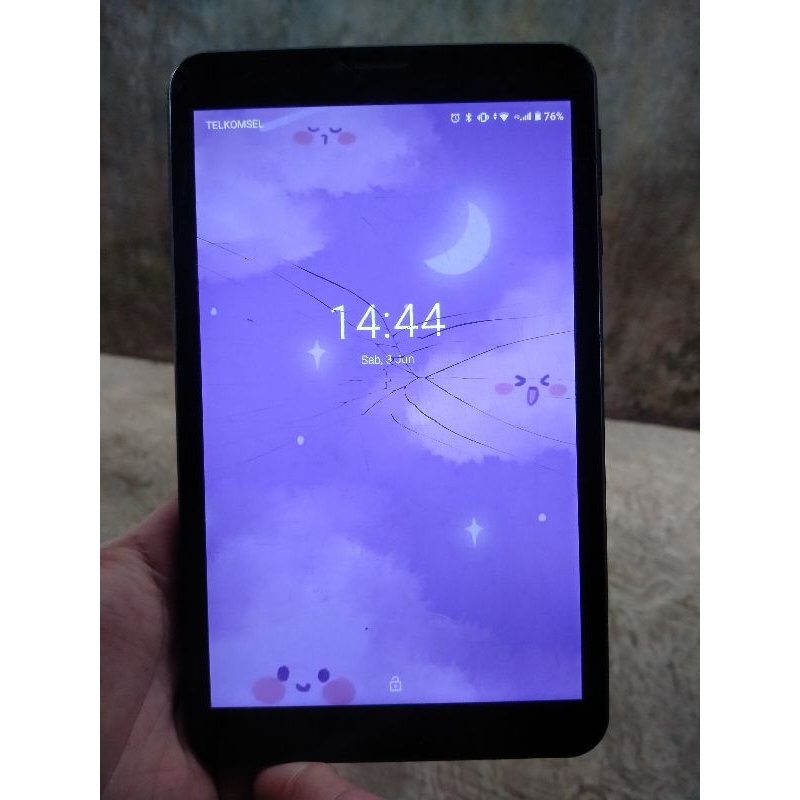 LCD Maxtron genio 8inc