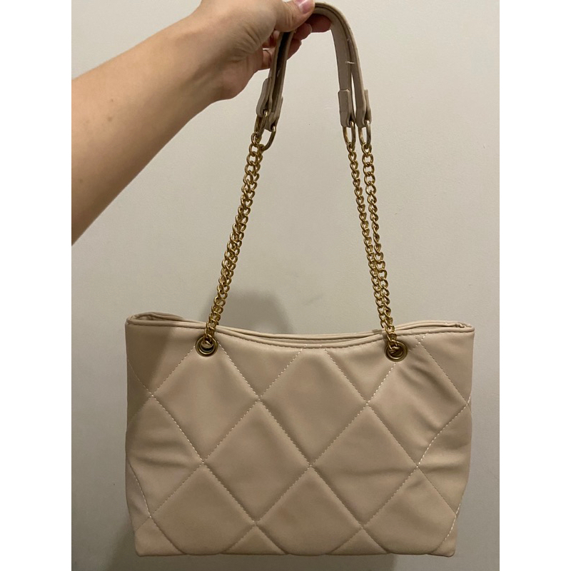 Preloved Tote Bag Shoulder Sling Bag Tas Bahu Selempang Wanita Import - Beige