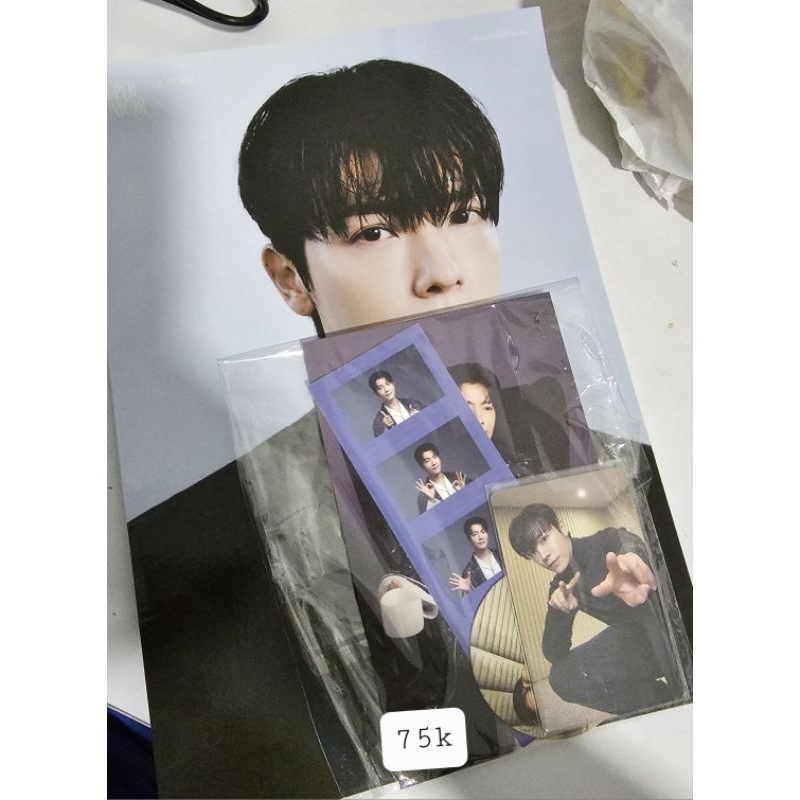 Season Greeting 2023 super junior