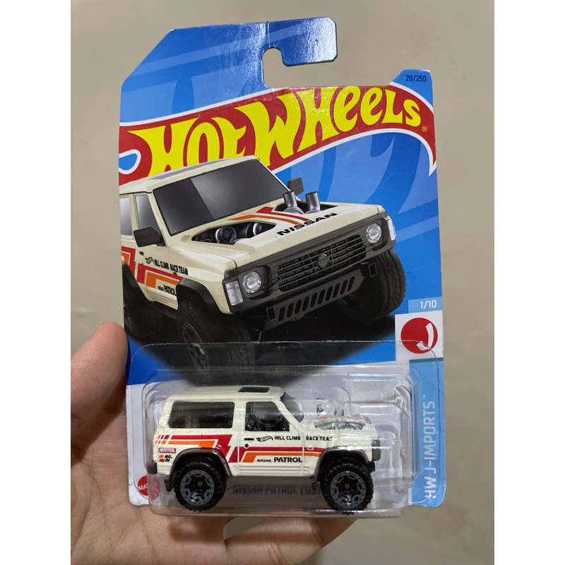 hotwheels nissan patrol costum