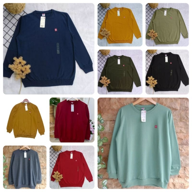 UNIQLO SWEATER UNISEX