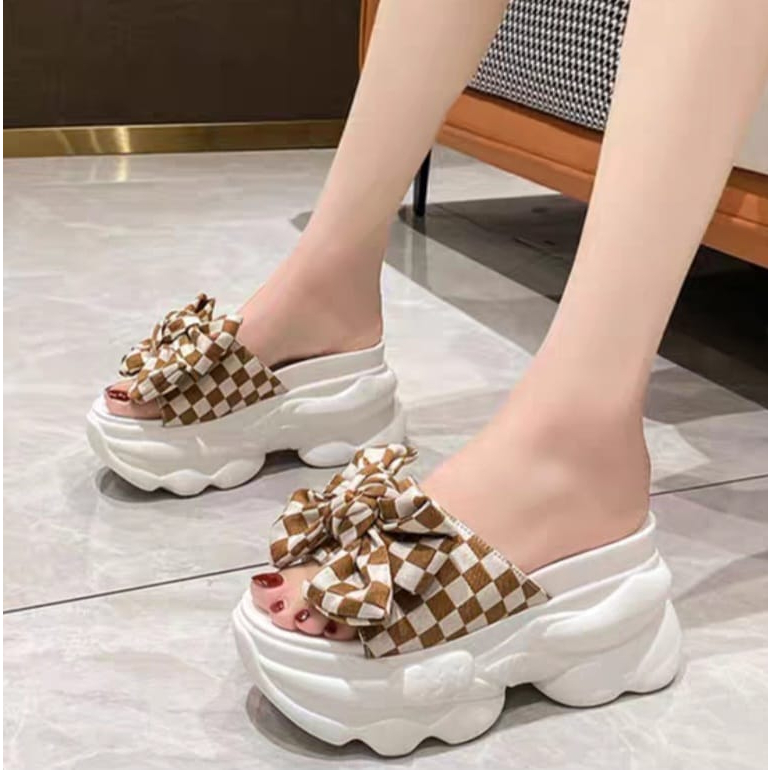 Sandal Wedges Wanita Fashion Stella CK552