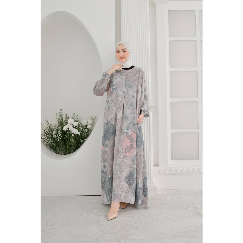 CASELA MAXI DRESS + BELT MUTIARA/ VANEELA MAXI DRESS