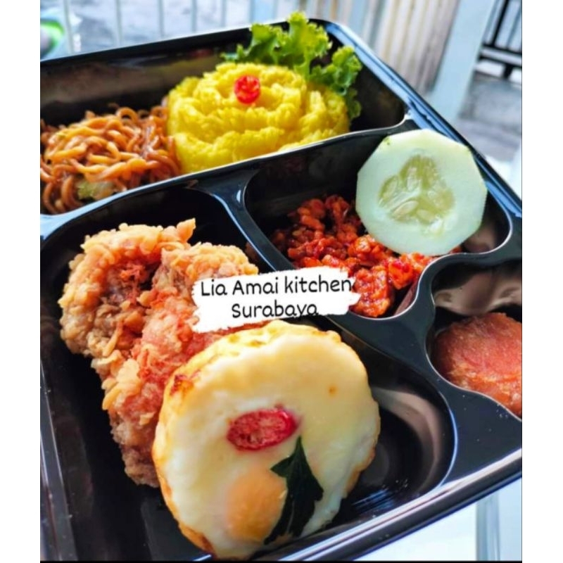 

Lia Amai kitchen nasi Kuning