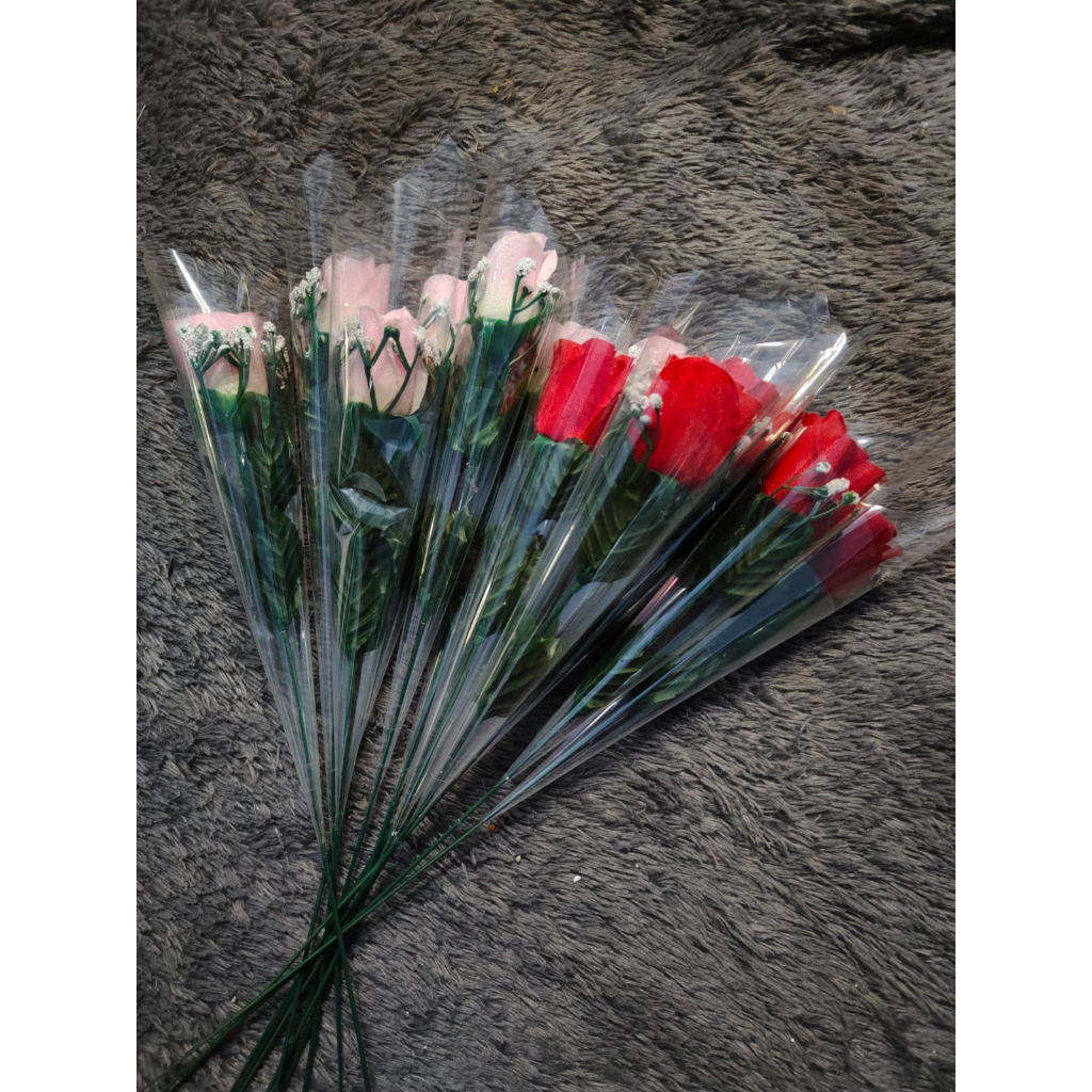 

Mini Buket Mawar Single Rose