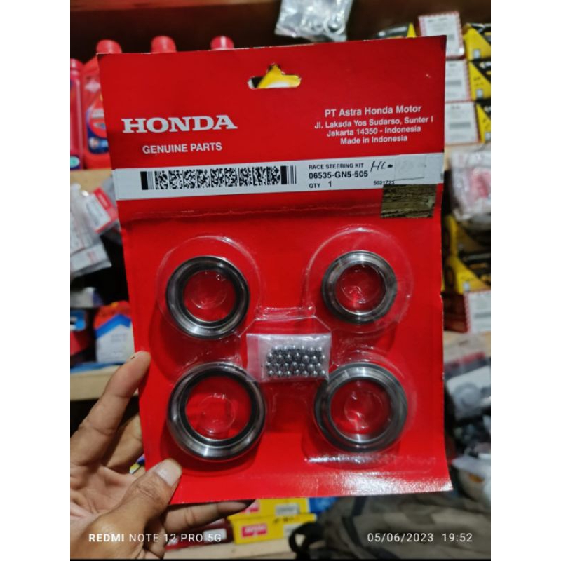 KOMSTIR MOTOR BEAT,VARIO,SCOOPY,SUPRA,REVO,GRAND ORIGINAL AHM