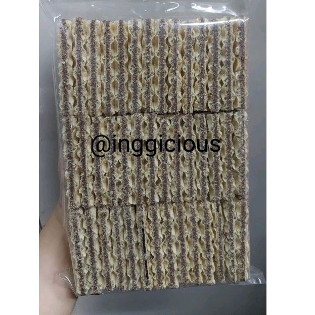 Biskuit Nissin Waffle Deluxe Coklat Nissin Waffle Ember Waffle Deluxe Nissin 300gr Biskuit Nissin Em