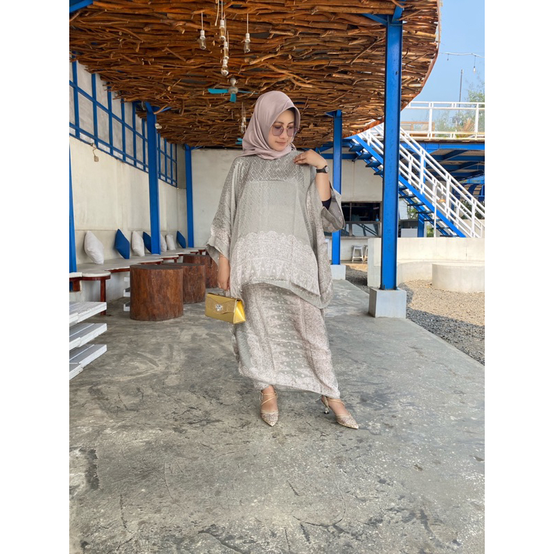 set tunik aruna motif  jupri batik viscose