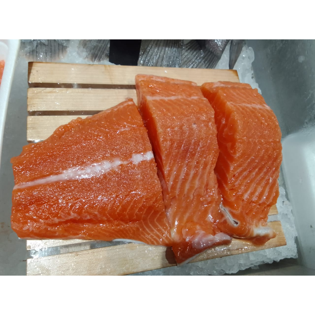 

IKAN SALMON TROUT FRESH 100 GRAM