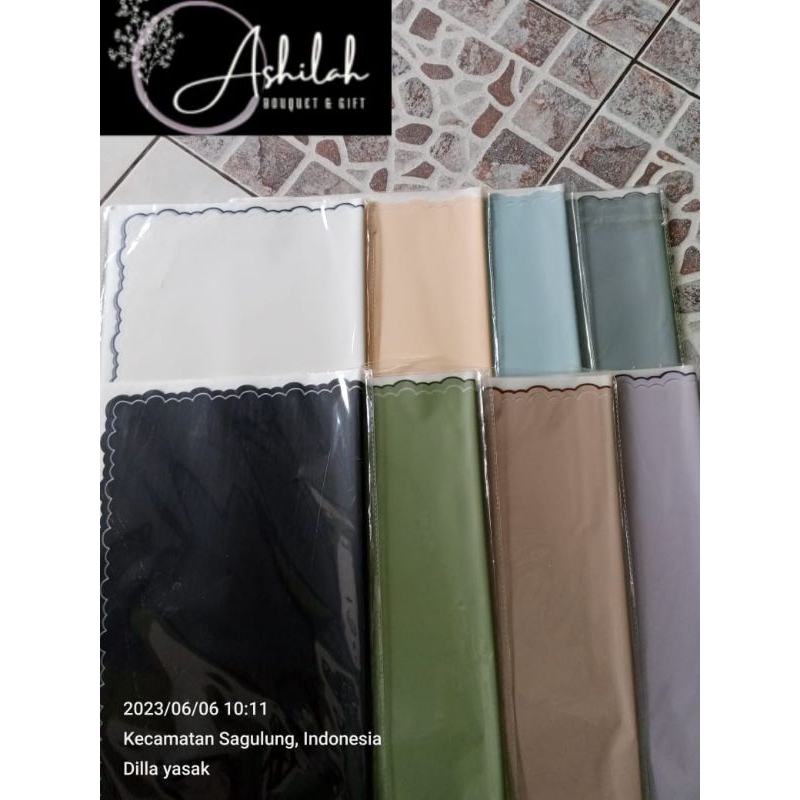 

cellophane, kertas Bucket, wrapping harga 5 lembar