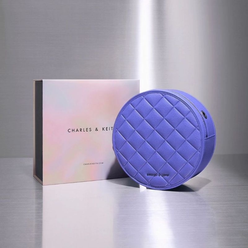 CK Kwan Quilted Circle Bag GIFTSET INCLUDE BOX