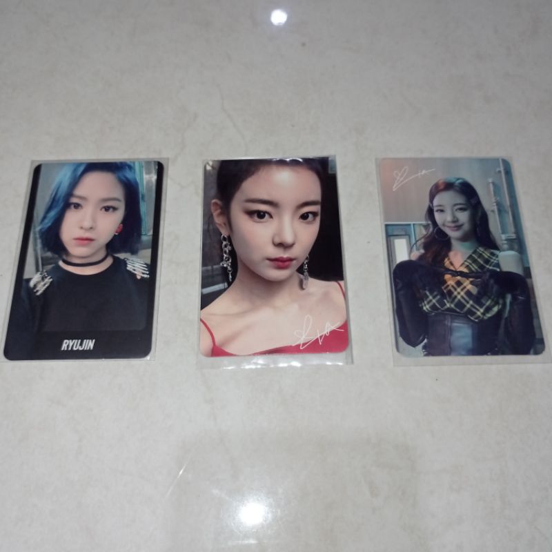 ITZY RYUJIN LIA WANNABE ICY PHOTOCARD