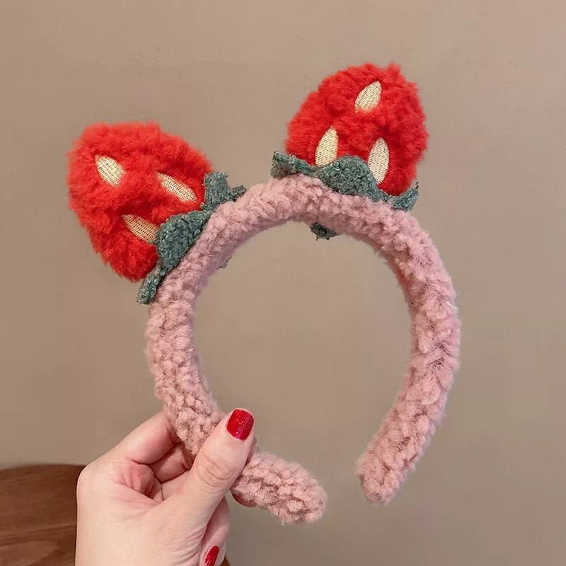 Bando Wanita Bulu-Bulu Motif Strawberry Gaya Korea Import