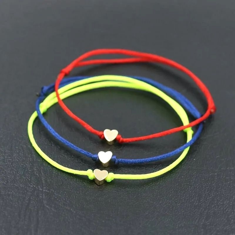 Gelang simbol Love Gold