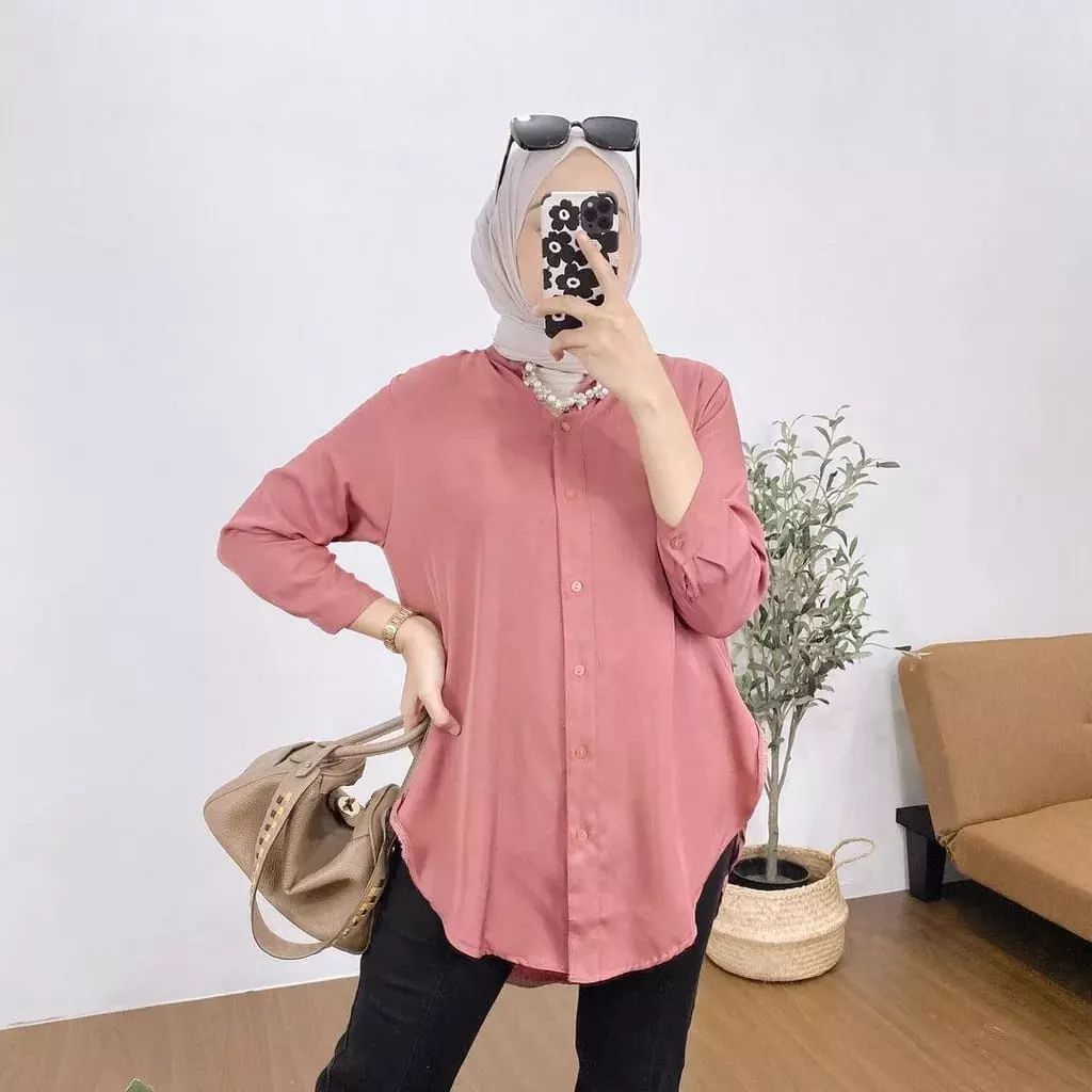 BLOUSE WANITA SERRA BLOUSE BAHAN KATUN TWILL LD 100 - 120 CM PJ 73 CM BLOUSE KOREAN STYLE // BAJU ATASAN WANITA TERBARU 2023 KEKINIAN // KEMEJA WANITA OVERSIZE LENGAN PANJANG // BLOUSE BUSUI FRIENDLY WARNA HITAM , PUTIH , PINK , LIME , MAROON