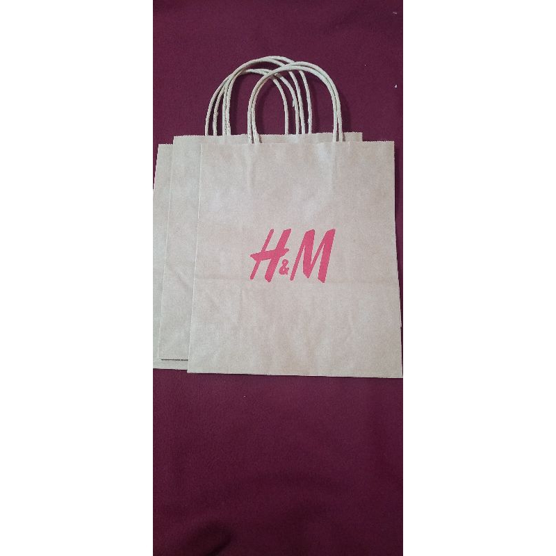 

PAPERBAG KHUSUS PEMBELIAN BAJU DI TOKO BINTANG KECIL