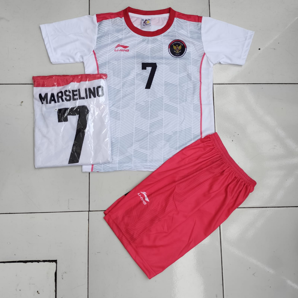 setelan jersey timnas putih anak/ baju bola timnas anak terbaru usia 5-12 th