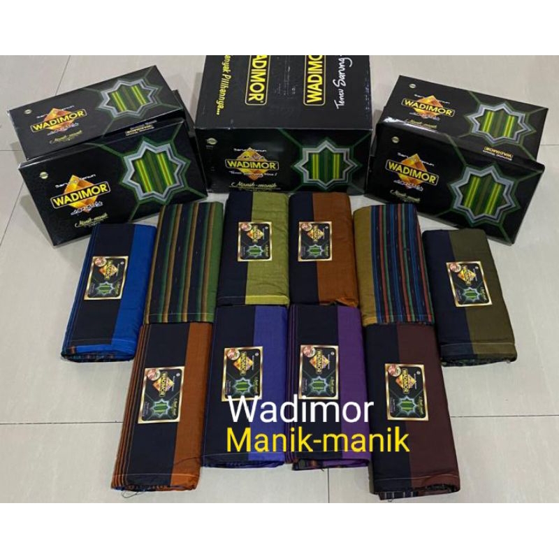 Sarung Wadimor Manik-manik