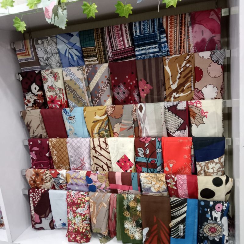 umama segiempat motif osaka