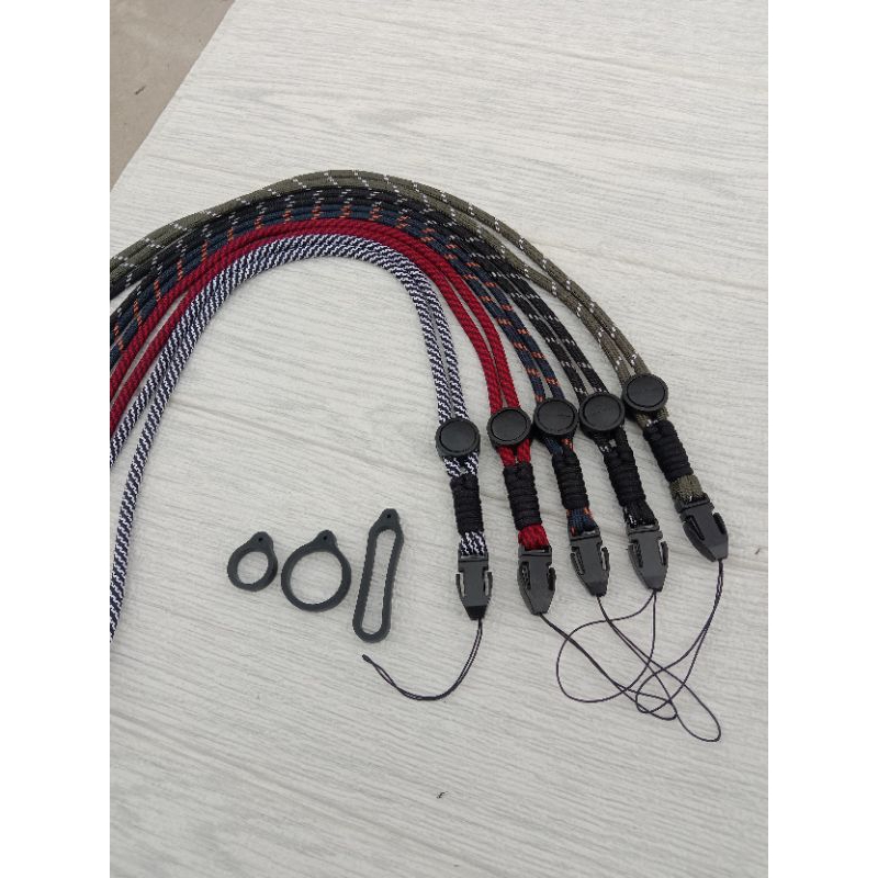 

ID TALI LANYARD SIMPUL GANTUNGAN FREE 3 KARET