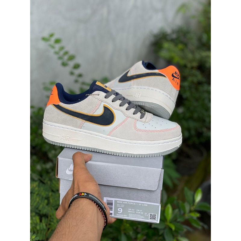 SEPATU NIKE AIR FORCE 1 WHITE NAVY PREMIUM