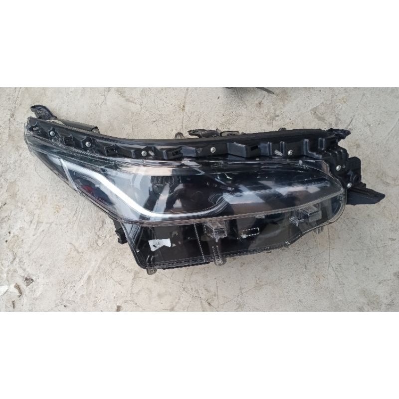 headlamp fortuner VRZ 2021