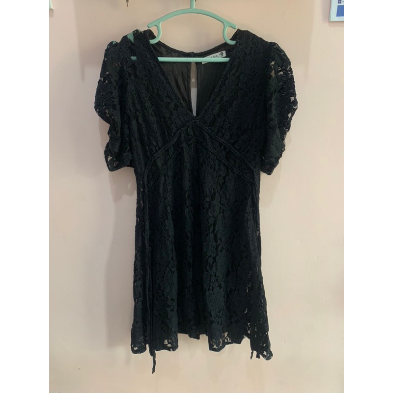 Preloved dress brokat hitam