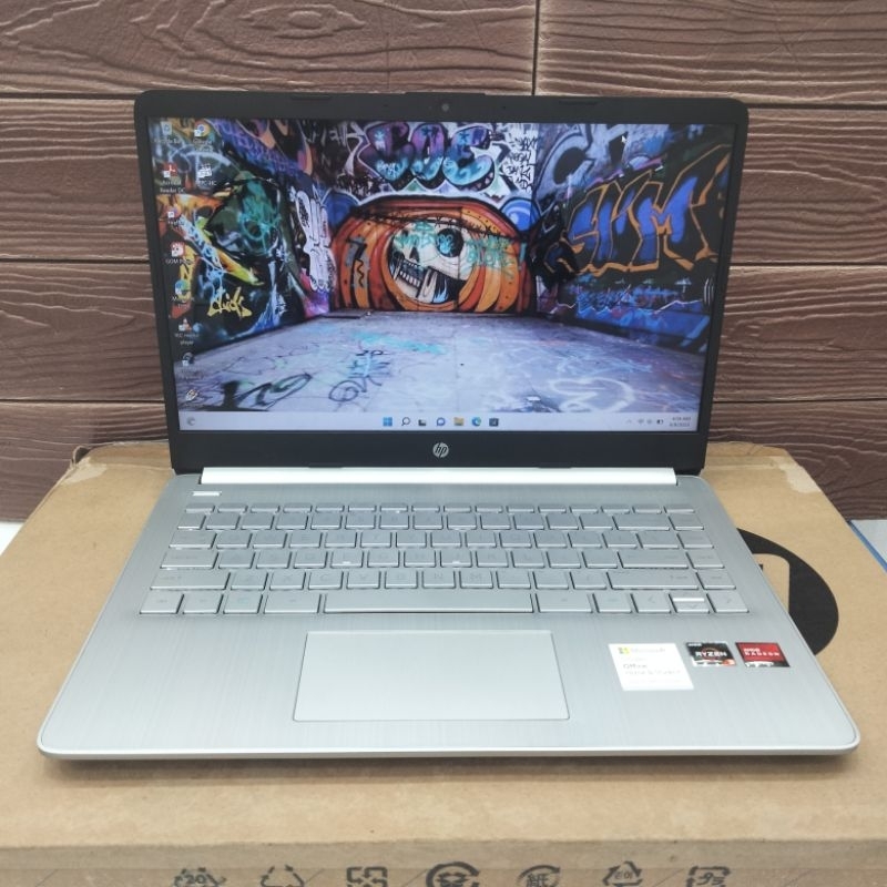 Laptop Hp 14s-fq Amd Ryzen 3 3250U RAM 8GB 512GB SSD LIKE NEW