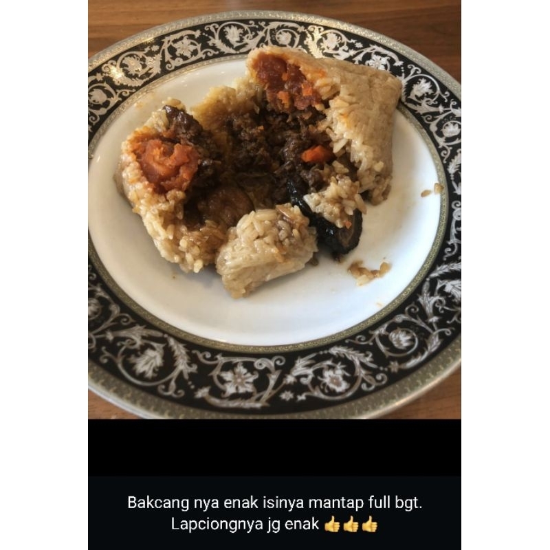

Bakcang Nasi Spesial. Preorder, Fresh, dibuat sesuai pesanan.