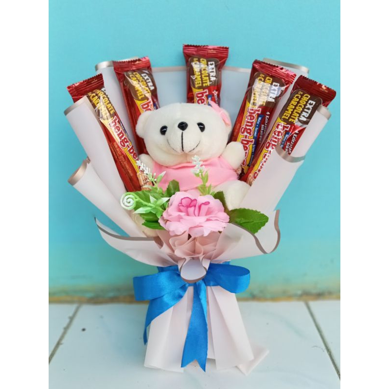 

uket wisuda| buket wisuda| buket snack | buket wisuda murah