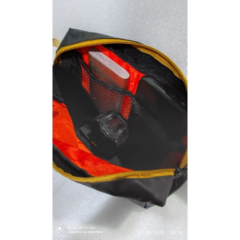 clutch bag..tagan kekinian..antiair..