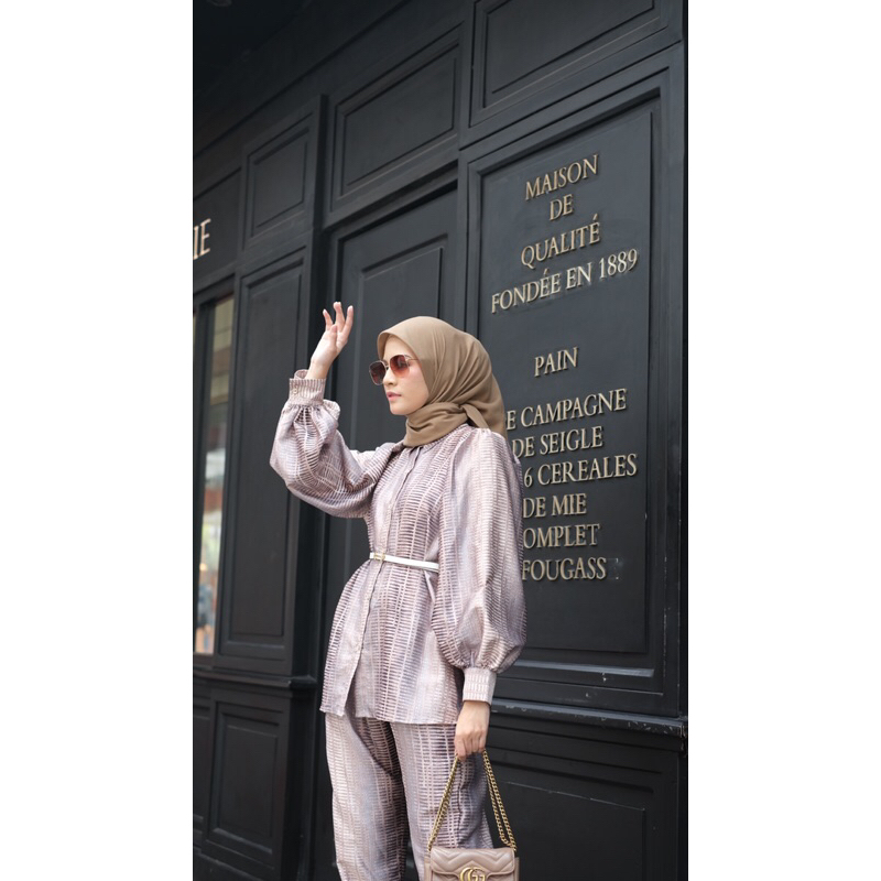 Ounadoutfit Xavier oneset/shirt | setelah wanita muslim | pakaian kekinian | setelah panjang wanita | oneset muslim