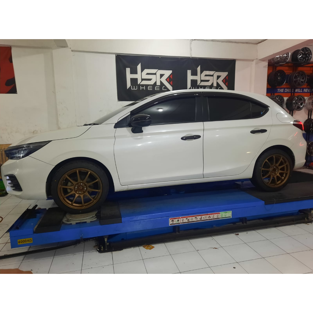 honda city pakai velg HSR ring 17