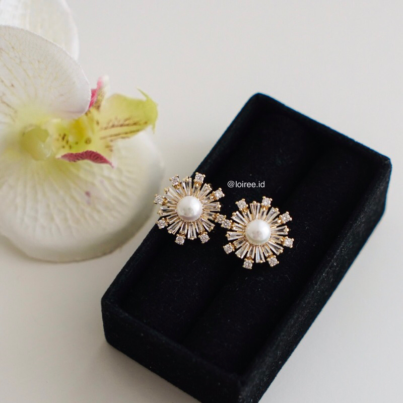 RILEY | Wedding Collection - Zirconia Pearl Stud Bridal Earrings - Anting Wanita