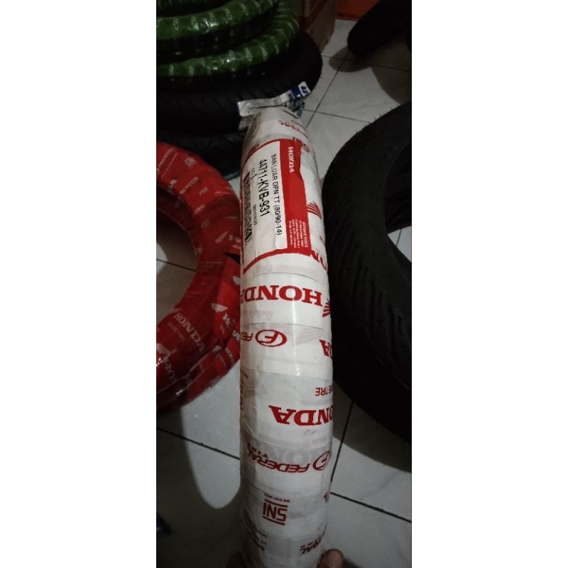 ban luar federal 80/90-14