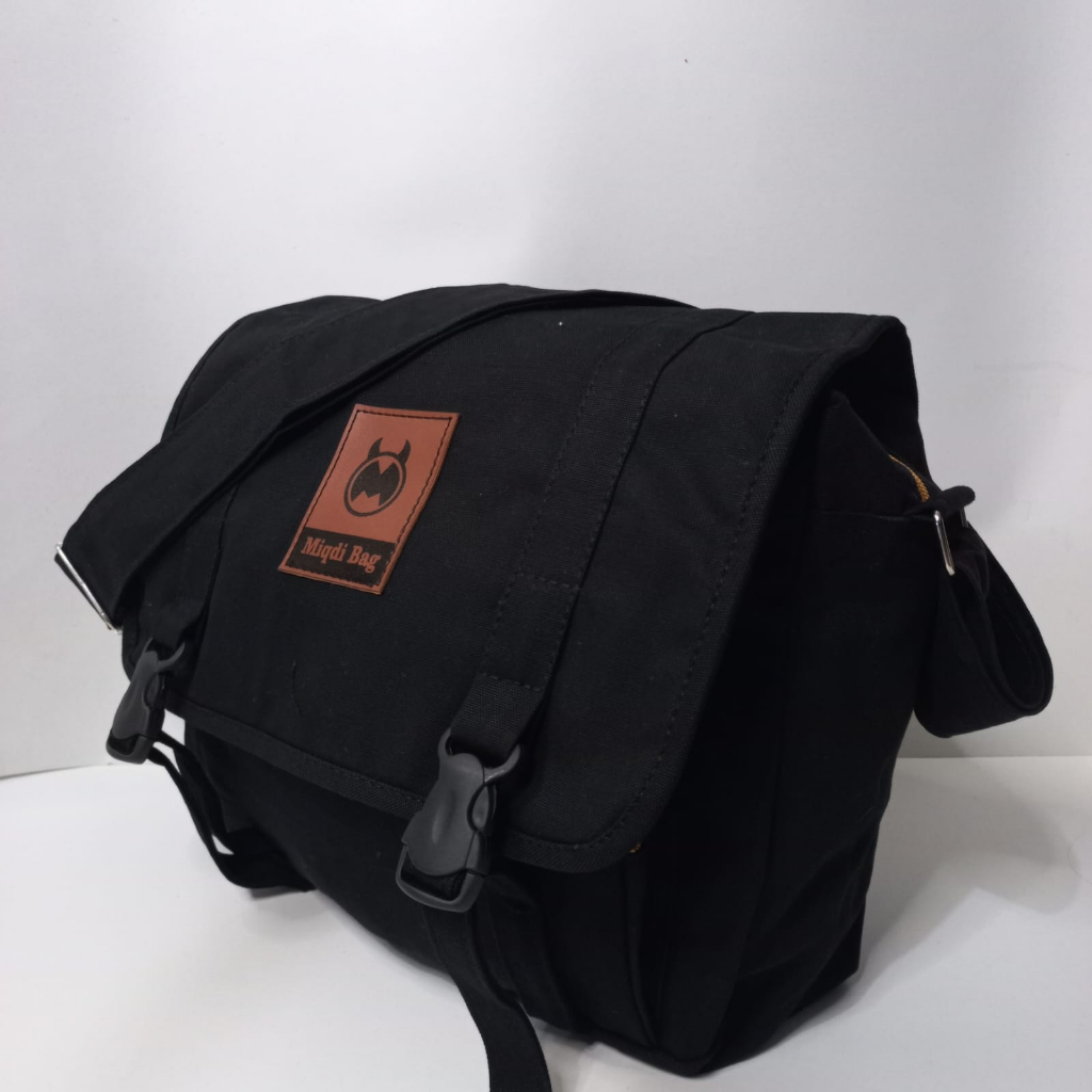 TAS SELEMPANG PRIA WANITA KANVAS TAS SELEMPANG KANVAS TAS MESSENGER TAS KULIAH SLING BAG TAS HANGOUT