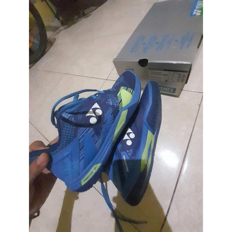 sepatu yonex eclipsion 3