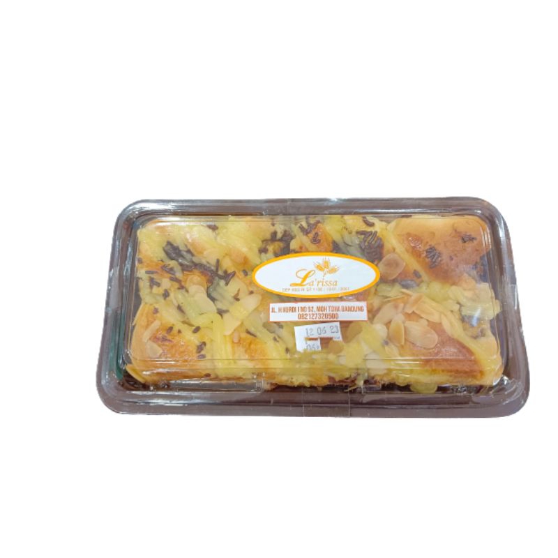 

RB22 Bolu Pisang banana sweety larissa bakery
