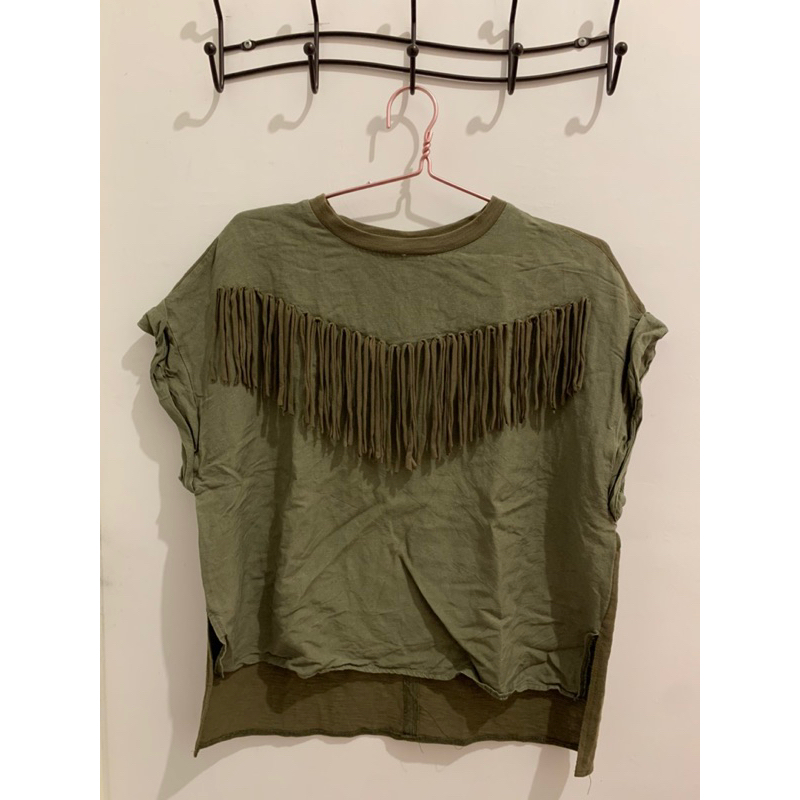 olive des olive - atasan kaos lengan pendek rumbai-rumbai green army
