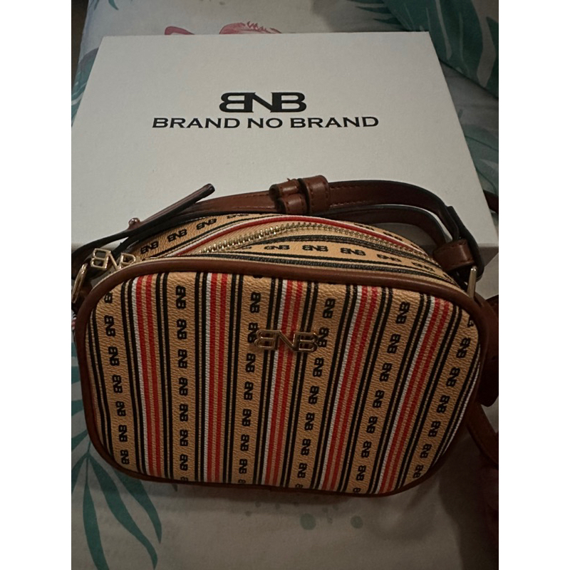 PRELOVED TAS BNB
