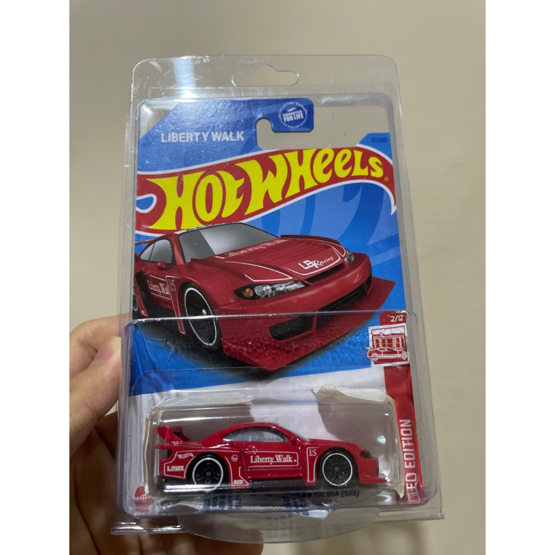 hotwheels nissan skyline s15 red edition