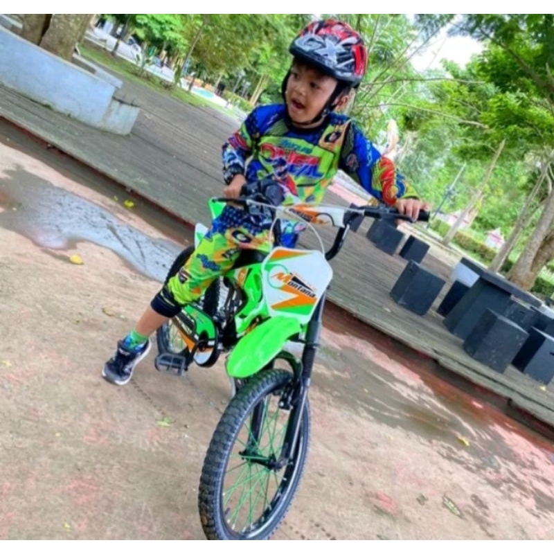Sepeda anak laki laki 18 inchi sepeda BMX Montana Cross Trail sepeda anak bmx trail bel gas motor mi