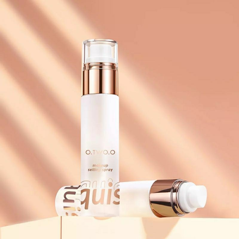 O TWO O MOISTURIZING SPRAY MAKEUP SETTING SPRAY